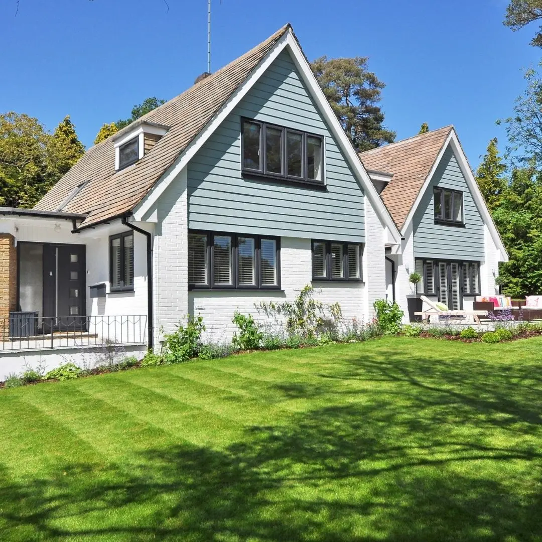 How Exterior Painting Improves Curb Appeal & Home Value