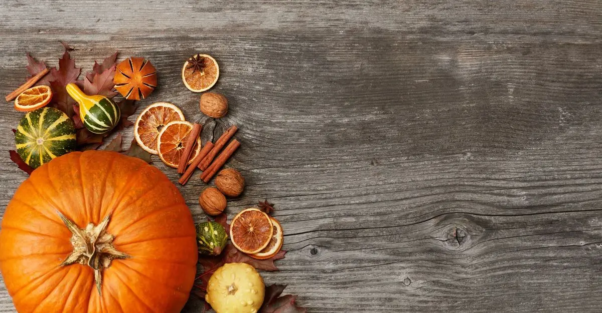 Fall Color Combinations to Warm Up Your Home This Year - 2022