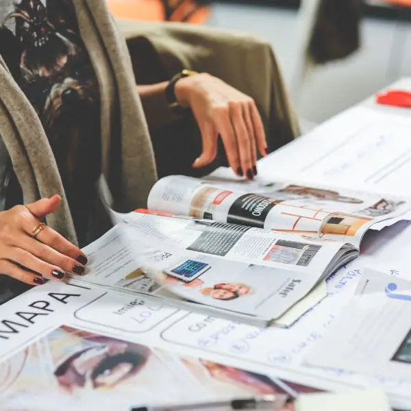Browsing a magazine